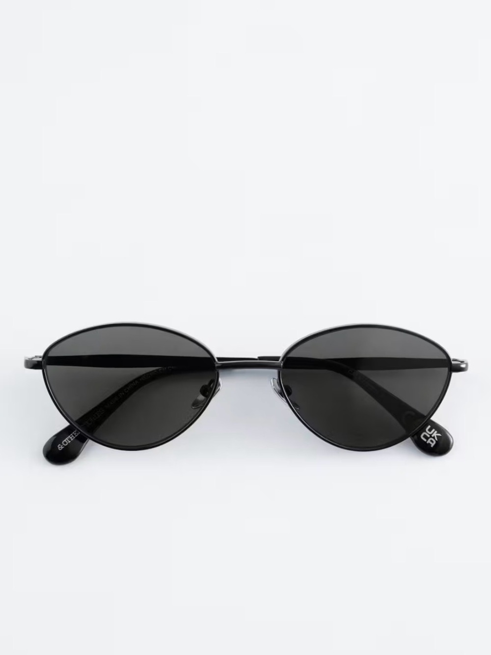 Wire Frame Oval Sunglasses - Picture 2 of 4